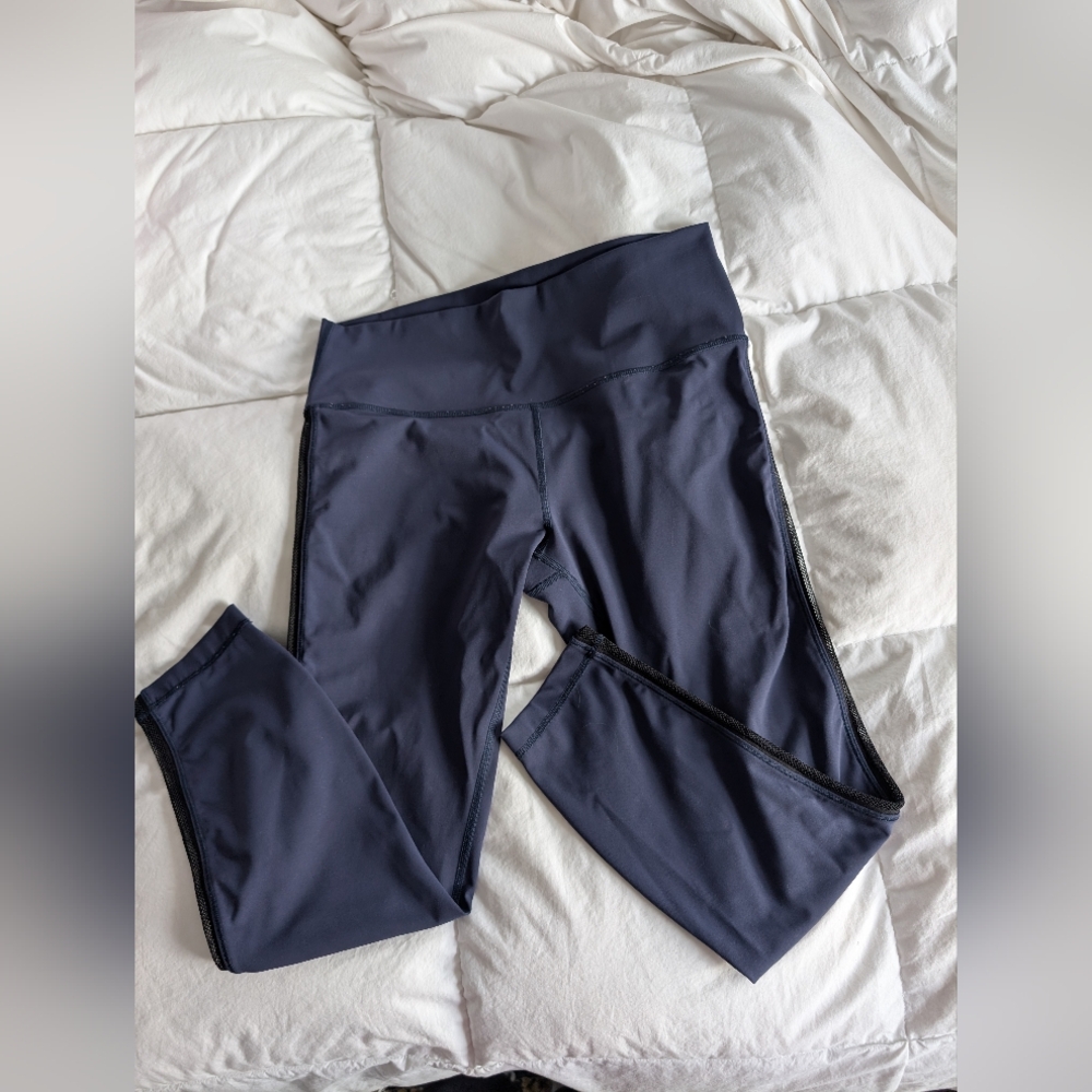 Lululemon Navy Black Mesh Leggings High Rise Size 12 25.5"
